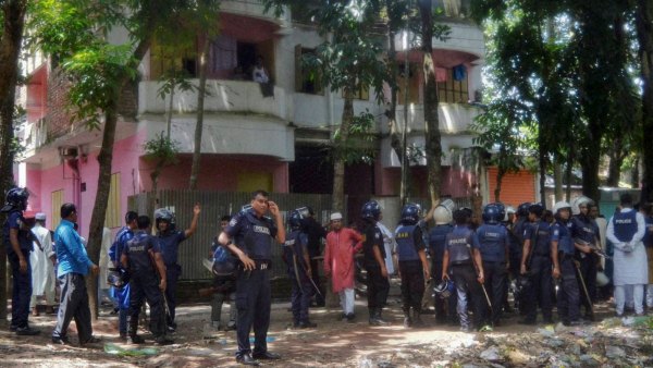 বিস্ফোরণের আওয়াজ বহুদুর থেকে শোনা যায়