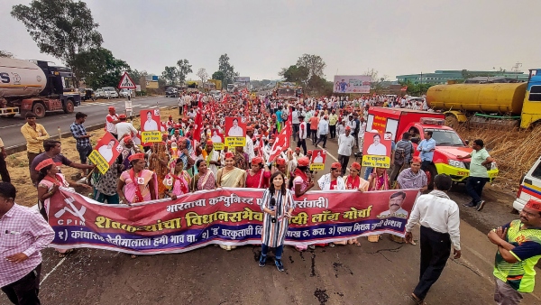 কৃষকদের এই বিক্ষোভ জারি থাকবে