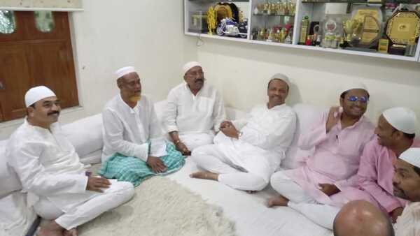 ফিরহাদের নওশাদ 'ভাই'