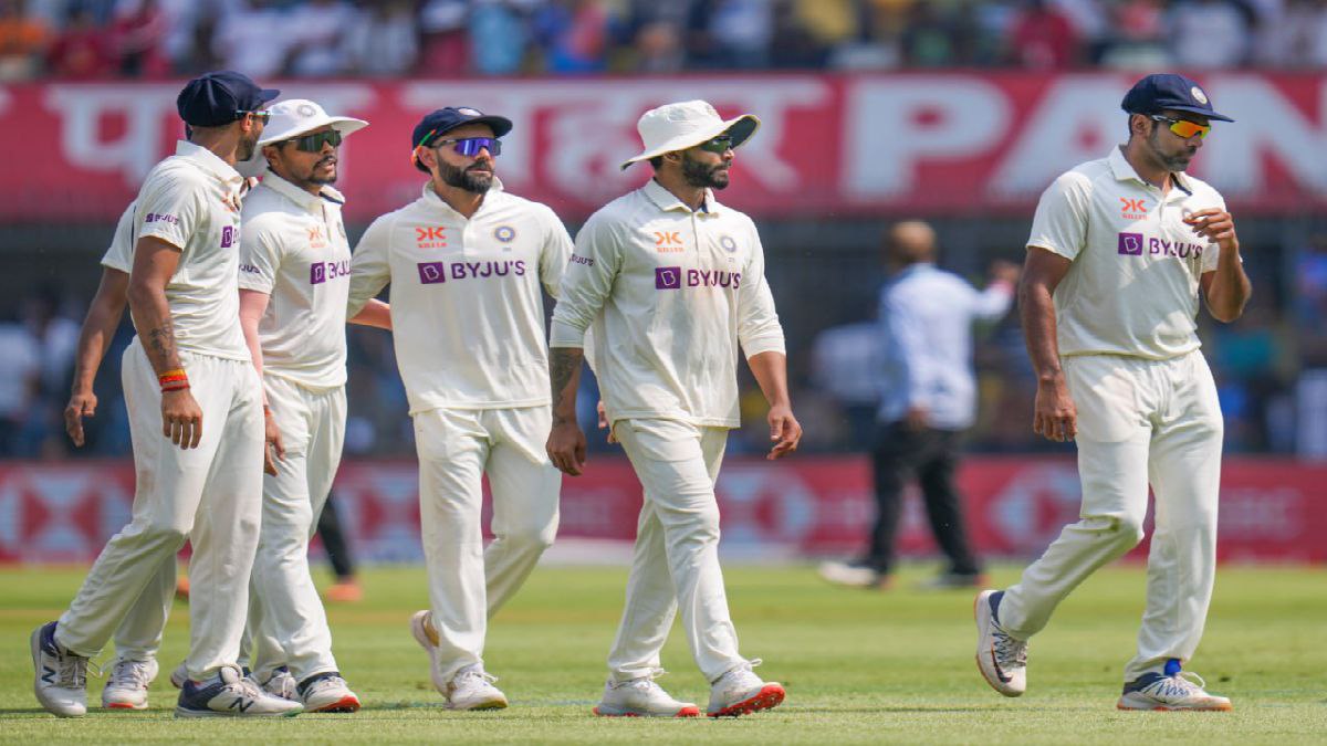 আত্মবিশ্বাসী উমেশ আত্মবিশ্বাসী উমেশ