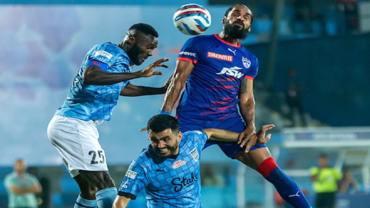 আইএসএল সেমিফাইনালে গেল বেঙ্গালুরু এফসি আইএসএল সেমিফাইনালে গেল বেঙ্গালুরু এফসি