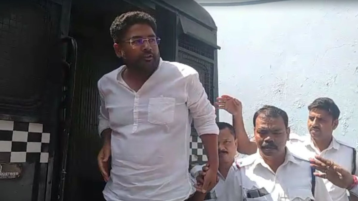 কুন্তল ঘোষ কুন্তল ঘোষ