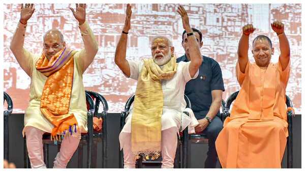 বিজেপির ত্রিস্তরীয় কৌশল বিজেপির ত্রিস্তরীয় কৌশল