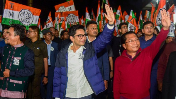 বাংলার বাইরে সরকার গড়ার স্বপ্ন অধরাই 