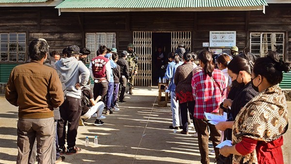 সমর্থনের বার্তা চিটি দিয়ে জানাল দলগুলি