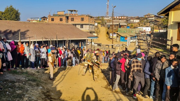 চার মহিলাকে এবার টিকিট দেওয়া হয়- 