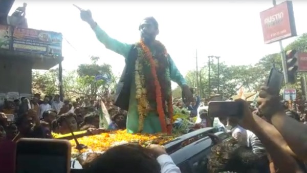 জুম্মাবারে জেল থেকে মুক্তি না মিললেও, শনিবার সকালেই মুক্ত জুম্মাবারে জেল থেকে মুক্তি না মিললেও, শনিবার সকালেই মুক্ত