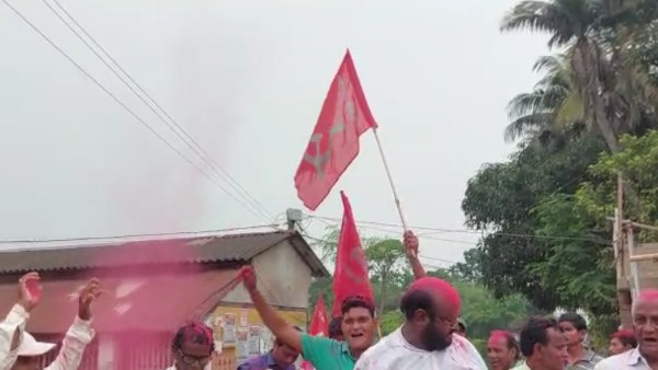 সমবায় ভোটে দলগত অবস্থান সমবায় ভোটে দলগত অবস্থান