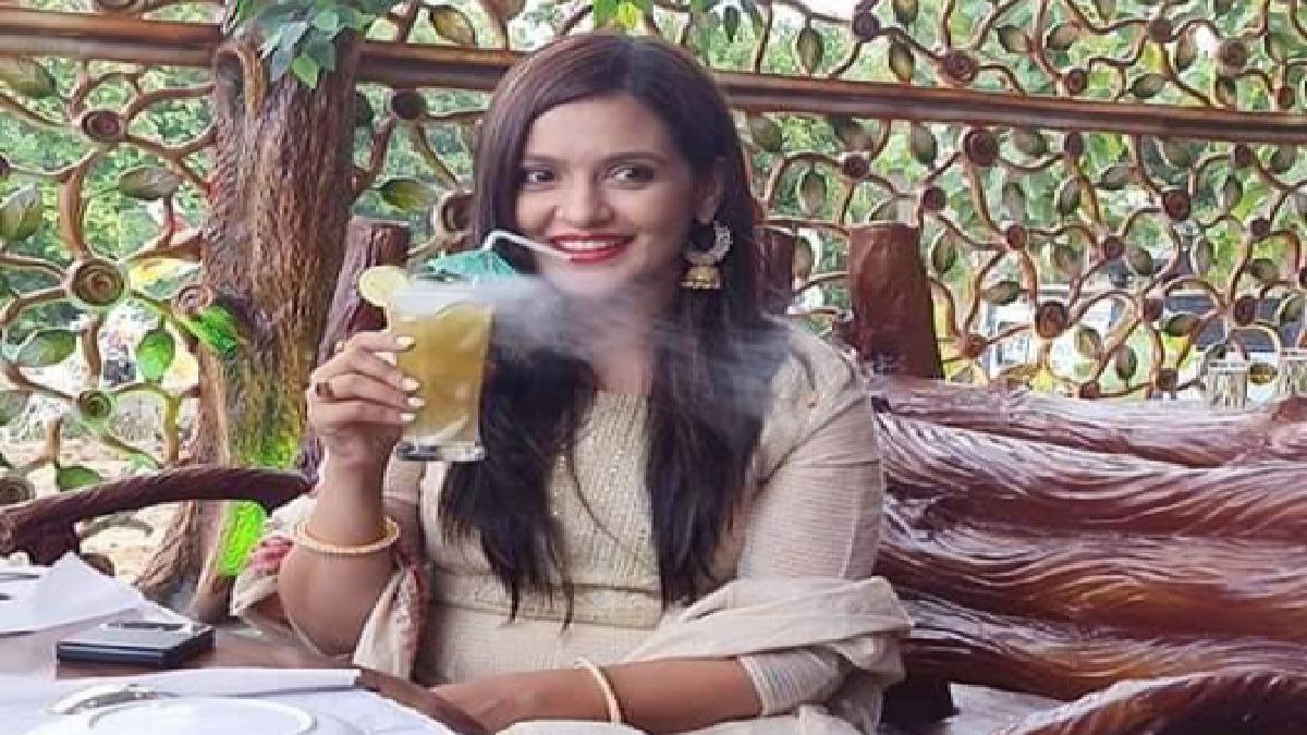 প্রতিক্রিয়া দেননি প্রিয়াঙ্কা সরকার প্রতিক্রিয়া দেননি প্রিয়াঙ্কা সরকার
