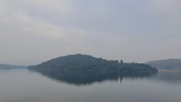 কী কী রয়েছে দেখান কী কী রয়েছে দেখান