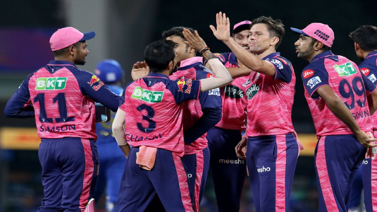 কম্বিনেশন নিয়ে চর্চা কম্বিনেশন নিয়ে চর্চা