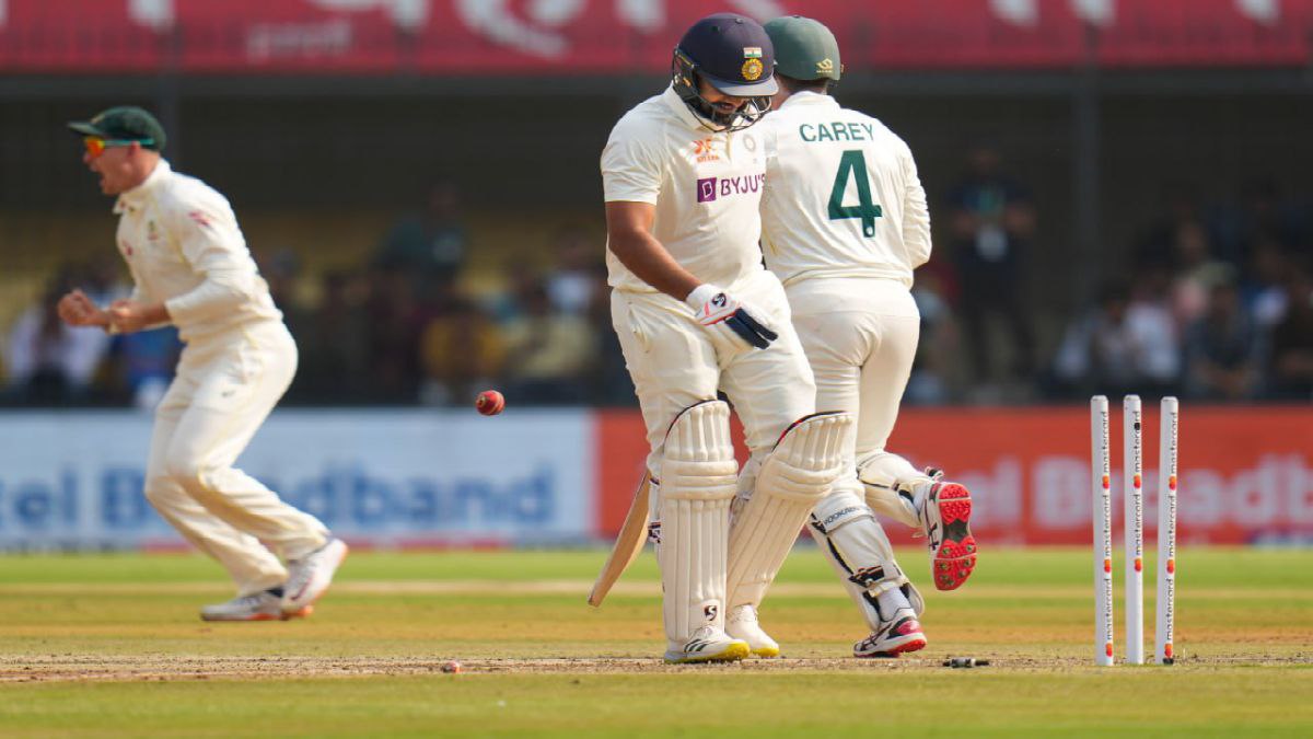 চাপে ভারত