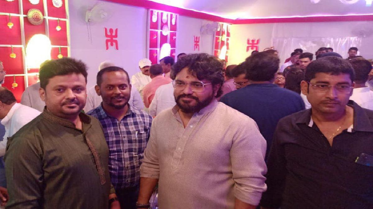 দুর্নীতির সঙ্গে যোগ নেই, দাবি করেছিলেন শান্তনু দুর্নীতির সঙ্গে যোগ নেই, দাবি করেছিলেন শান্তনু