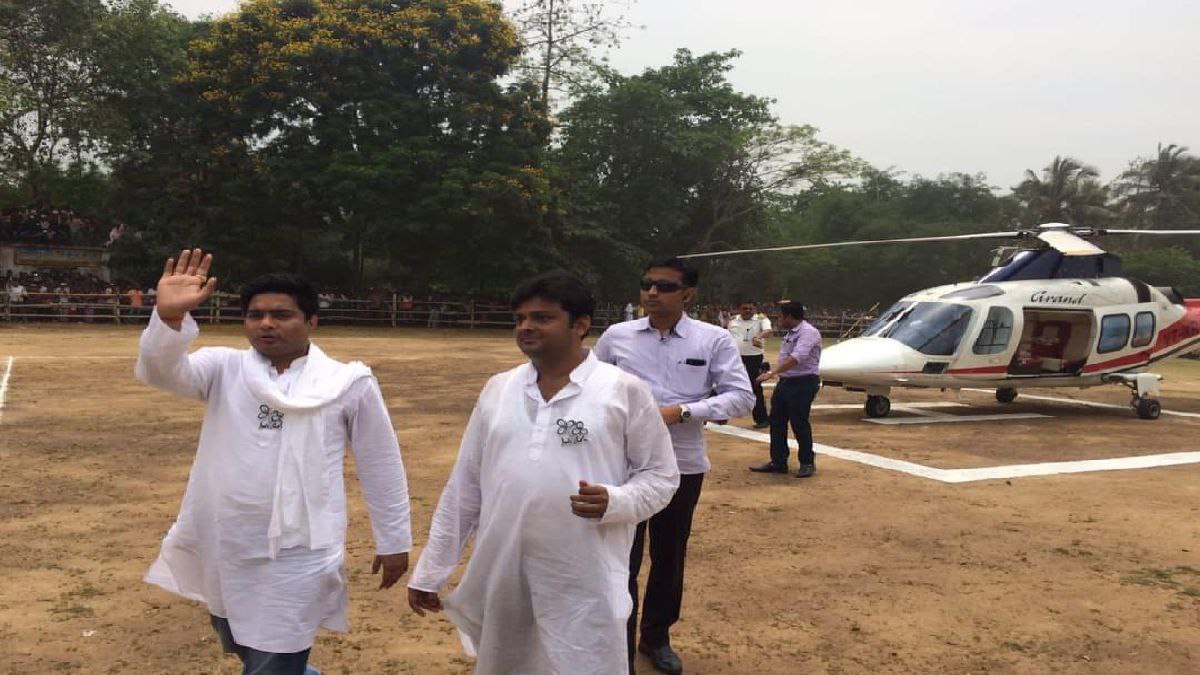 ছাত্র রাজনীতি থেকে ধাপে ধাপে যুব সংগঠনের রাজ্যস্তরে ছাত্র রাজনীতি থেকে ধাপে ধাপে যুব সংগঠনের রাজ্যস্তরে
