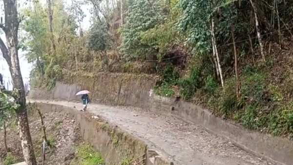 পাহাড়ে কয়েকদিন ধরেই ঝোড়ো হাওয়া-বৃষ্টিপাত 