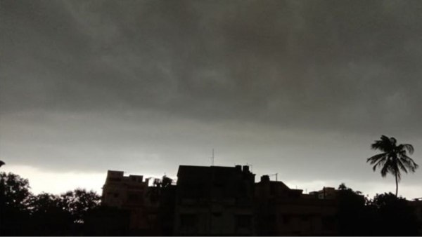পাহাড়ের আবহাওয়াতেও পরিবর্তন 
