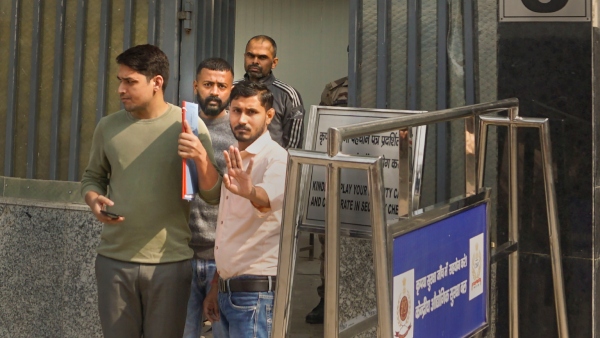 এটি সিনেমা না ওয়েব সিরিজ হবে এটি সিনেমা না ওয়েব সিরিজ হবে