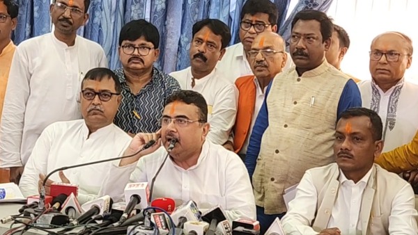  অধ্যক্ষ ছাড়বে না বিজেপি