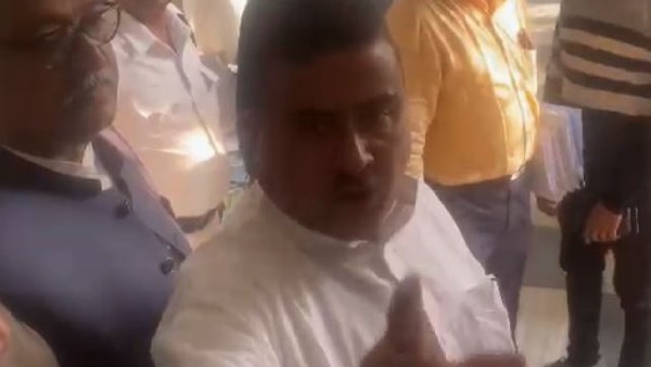আলোচনা করে খুশি শুভেন্দু অধিকারী