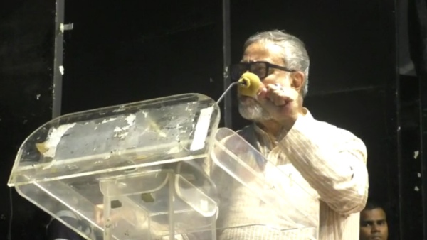 শুভেন্দু অধিকারীকে একহাত তাপস রায়ের শুভেন্দু অধিকারীকে একহাত তাপস রায়ের