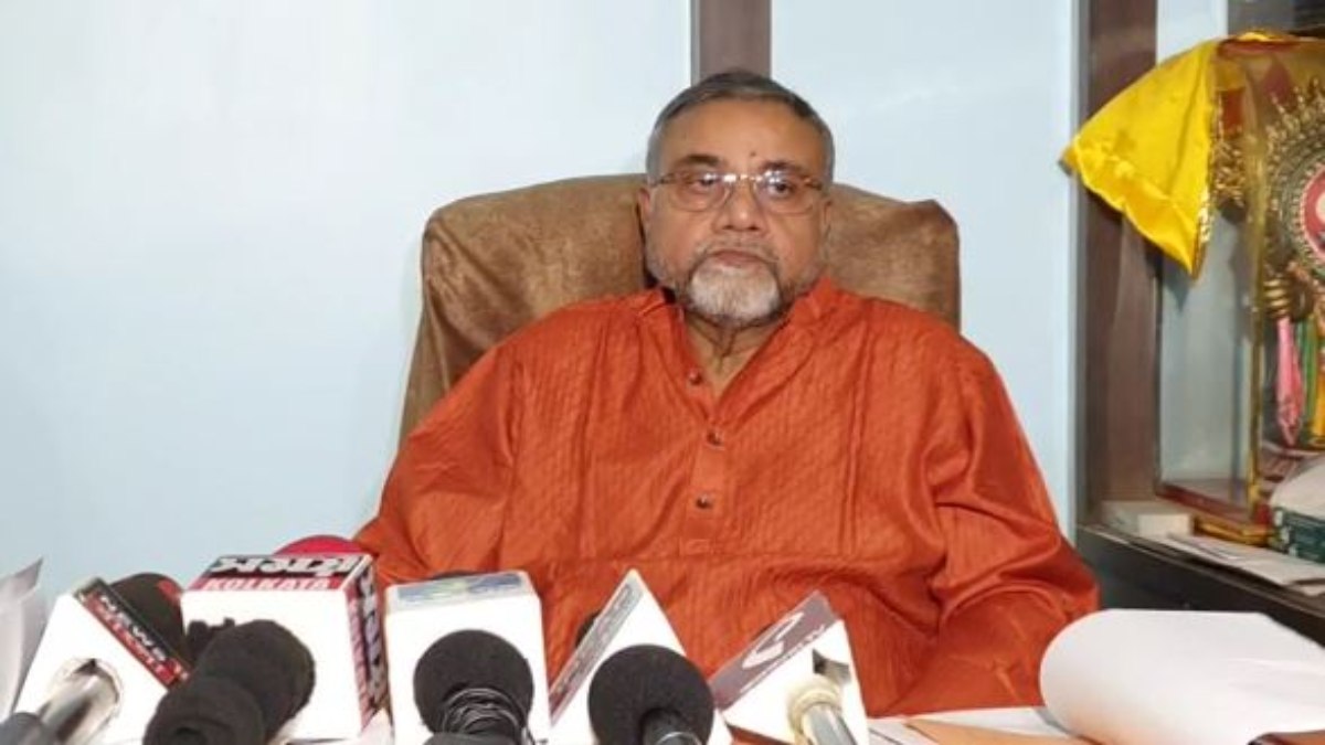 কৌস্তভ বহিষ্কার হতে পারেন রাহুল-সোনিয়ার নজরে এলে কৌস্তভ বহিষ্কার হতে পারেন রাহুল-সোনিয়ার নজরে এলে