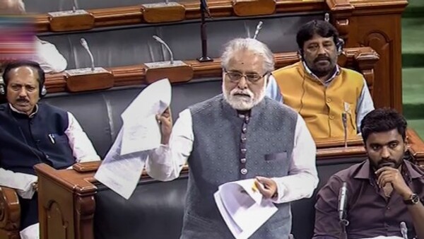 কেন্দ্রীয় প্রকল্পের টাকা আটকে রাখা হচ্ছে