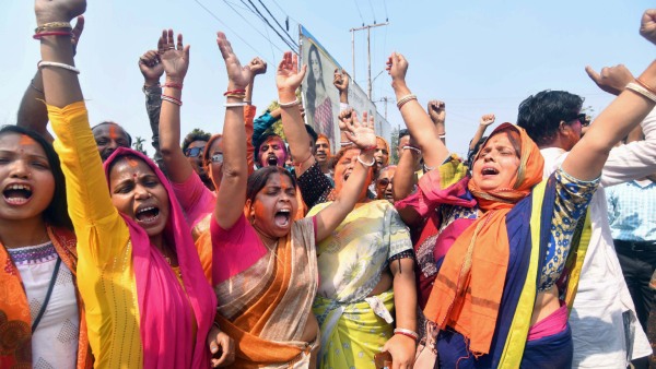 পিছিয়ে থেকে শেষপর্যন্ত জয় হাসিল বিজেপিরই পিছিয়ে থেকে শেষপর্যন্ত জয় হাসিল বিজেপিরই
