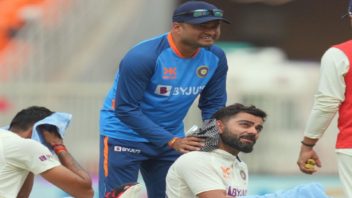 দ্বিশতরান হাতছাড়া