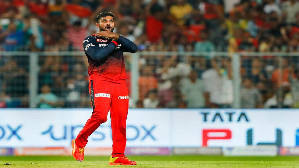 ওয়ানিন্দু হাসারঙ্গা ওয়ানিন্দু হাসারঙ্গা
