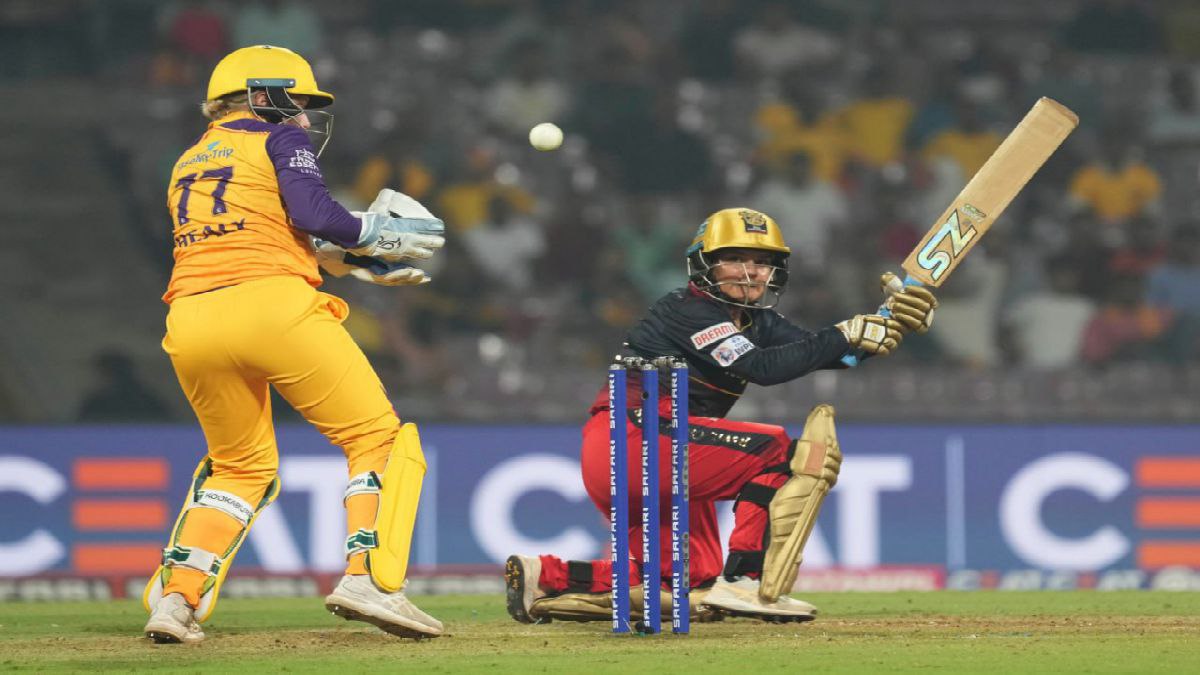 কণিকাকে নিয়ে গর্বিত স্মৃতি