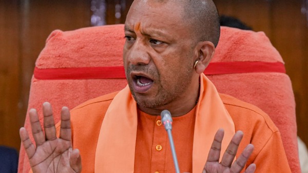 অ্যাপের মাধ্যমে বাসভ্রমণ