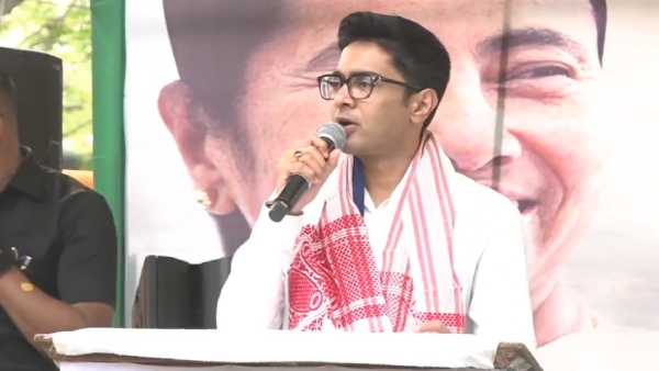 বিচারপতি অভিজিৎ গঙ্গোপাধ্যায়কে নিয়ে প্রতিক্রিয়া অভিষেকের বিচারপতি অভিজিৎ গঙ্গোপাধ্যায়কে নিয়ে প্রতিক্রিয়া অভিষেকের