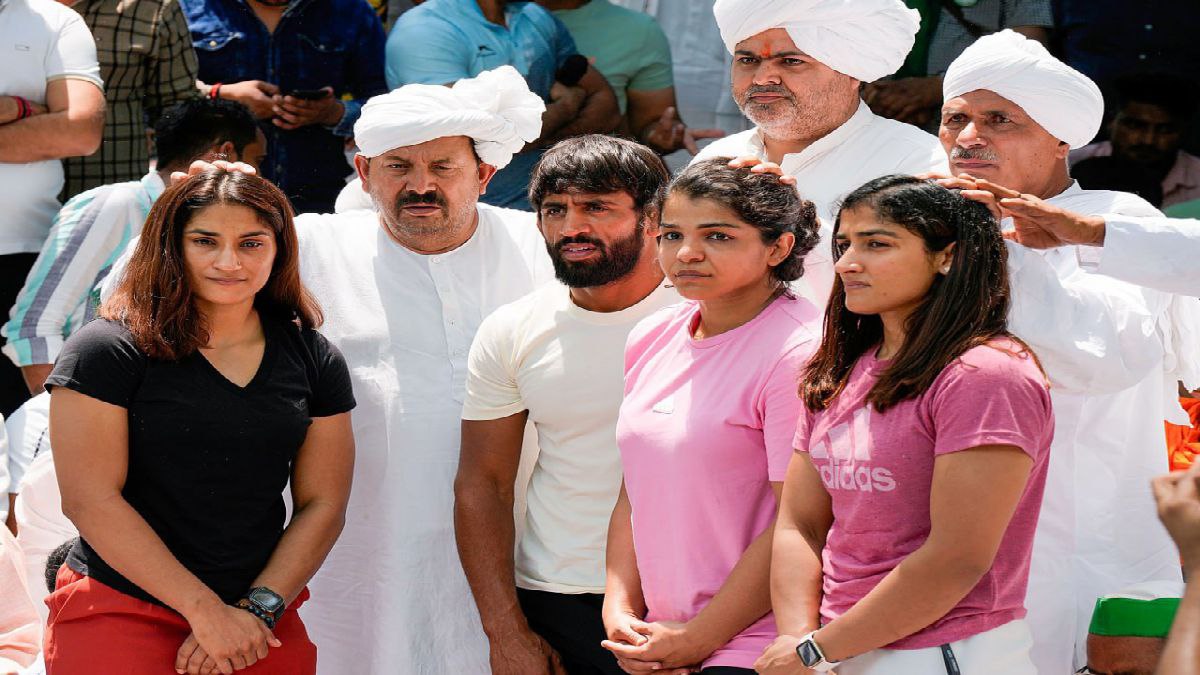 ভিনেশ সাক্ষী বজরং