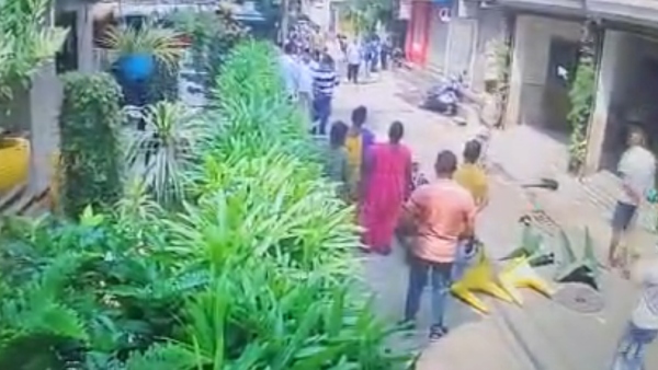 খাস কলকাতায় তৃণমূলের গোষ্ঠী সংঘর্ষের অভিযোগ