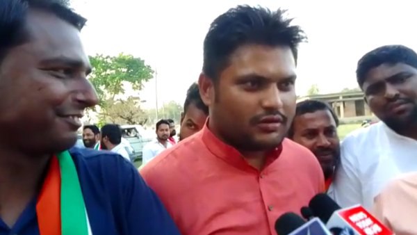 তৃণমূল ছেড়ে কংগ্রেসে