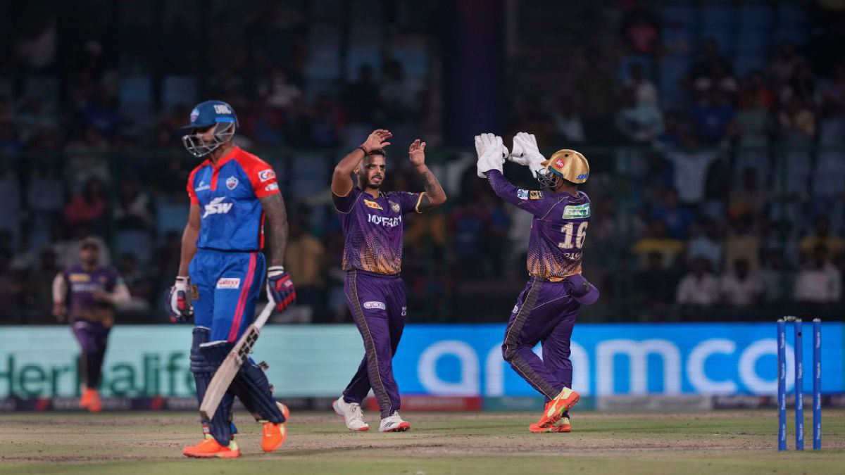 দিল্লি বনাম কলকাতা উইকেট