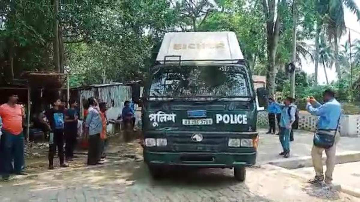 আমতার মুক্তিরচকে গণধর্ষণ-কাণ্ড