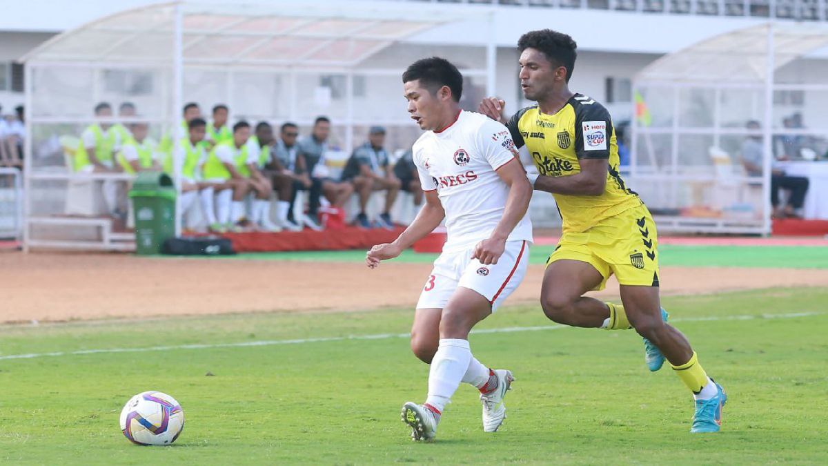 হায়দরাবাদ বনাম আইজল হায়দরাবাদ বনাম আইজল