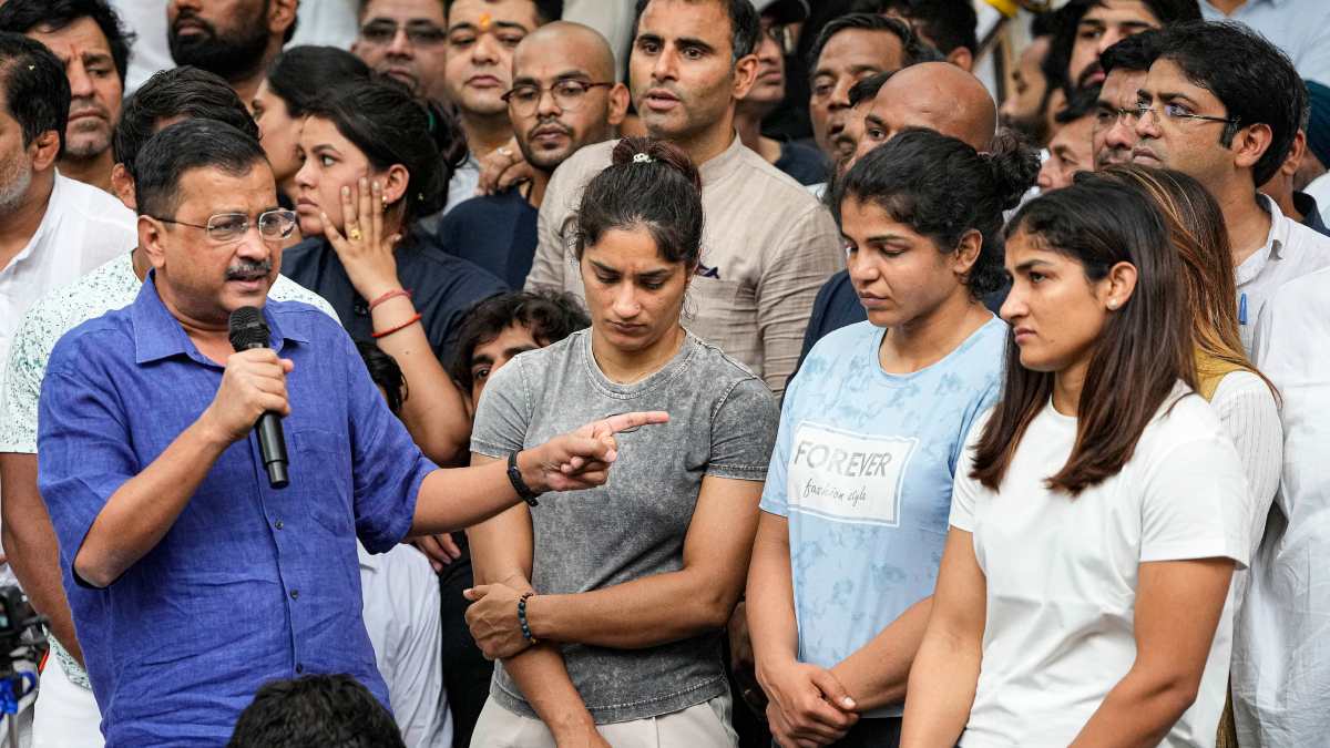 যন্তর-মন্তরে প্রতিবাদ চালিয়ে যাচ্ছেন দেশের কৃতী কুস্তিগীররা