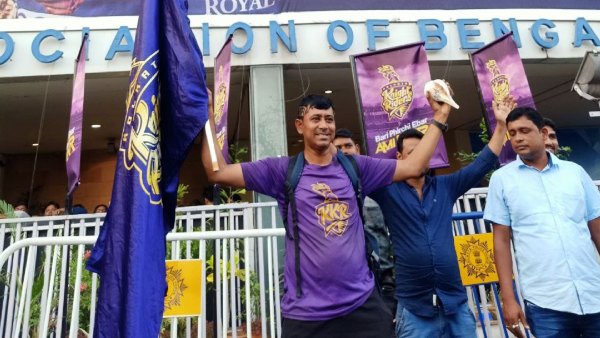 IPL2023: নাইটদের ম্যাচে বাড়তি আকর্ষণ ‘ড্রোন শো’, চলবে অতিরিক্ত মেট্রো IPL2023: নাইটদের ম্যাচে বাড়তি আকর্ষণ ‘ড্রোন শো’, চলবে অতিরিক্ত মেট্রো