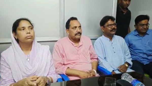 শুভেন্দু অধিকারীর সভার দিন দলত্যাগ 