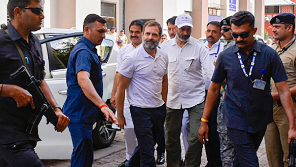 ম্যাজিস্ট্রেটের আদেশ বাতিলের আবেদন রাহুলের ম্যাজিস্ট্রেটের আদেশ বাতিলের আবেদন রাহুলের