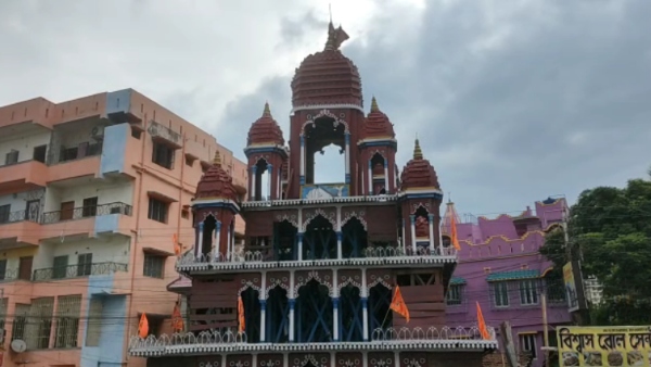 নীলাচলের মত মাহেশেও হয়ে গেল চন্দন যাত্রা নীলাচলের মত মাহেশেও হয়ে গেল চন্দন যাত্রা