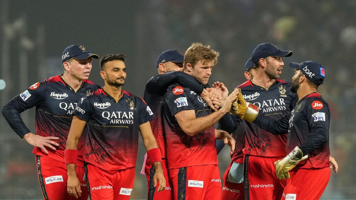 রয়্যাল চ্যালেঞ্জার্স ব্যাঙ্গালোর রয়্যাল চ্যালেঞ্জার্স ব্যাঙ্গালোর