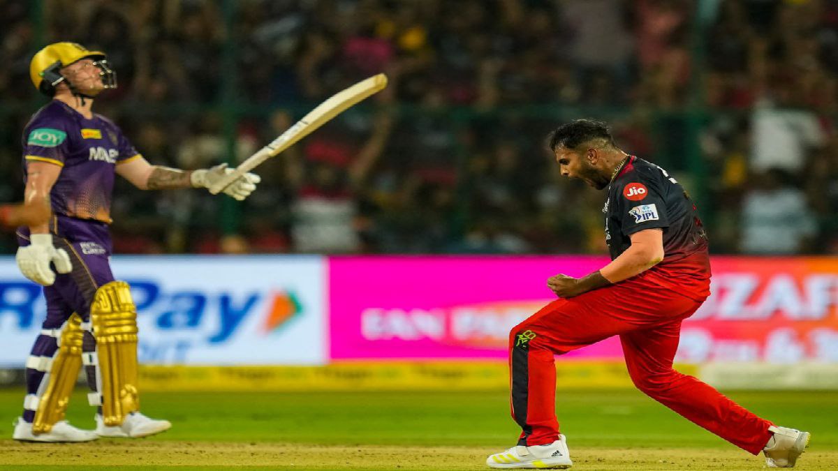 জেসন রয় আউট জেসন রয় আউট