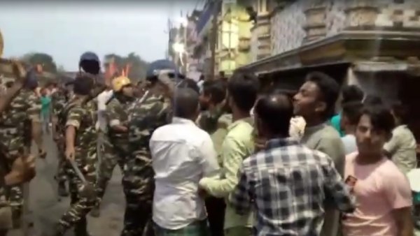 রিষড়ায় উত্তেজনা