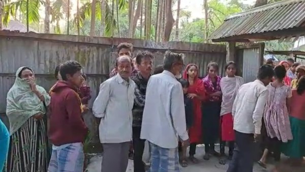 খুন একই পরিবারের তিনজন খুন একই পরিবারের তিনজন