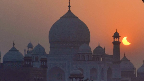 কুশের সুতো পরুন কুশের সুতো পরুন