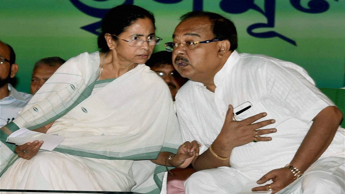 মমতার সঙ্গে শোভন