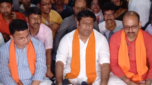 দ্রুত কেন্দ্রীয় বাহিনীর দাবি জানান বঙ্গ বিজেপি নেতারা দ্রুত কেন্দ্রীয় বাহিনীর দাবি জানান বঙ্গ বিজেপি নেতারা